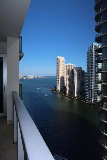 300 S Biscayne Blvd #T, Miami, FL 33131