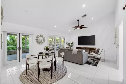 1615 Satin Leaf Ct, Delray Beach, FL 33445