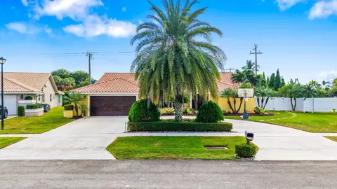 22071 Martella Ave, Boca Raton, FL 33433
