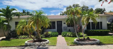 1207 NE 12th Ave, Fort Lauderdale, FL 33304