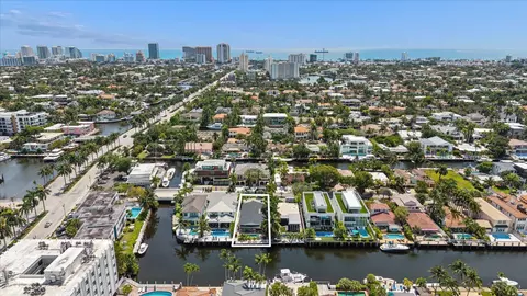 325 Coconut Isle Dr, Fort Lauderdale, FL 33301