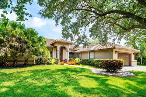 11600 NW 5th St, Plantation, FL 33325