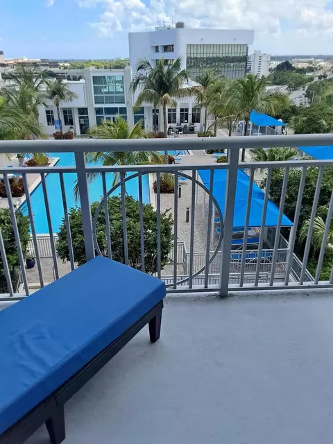 300 S Australian Ave #916, West Palm Beach, FL 33401