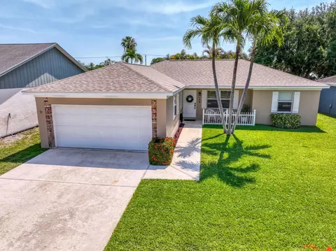 108 Wandering Trl, Jupiter, FL 33458