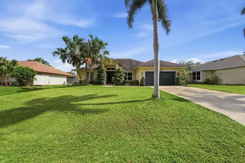1298 SW Chase Rd, Port Saint Lucie, FL 34953
