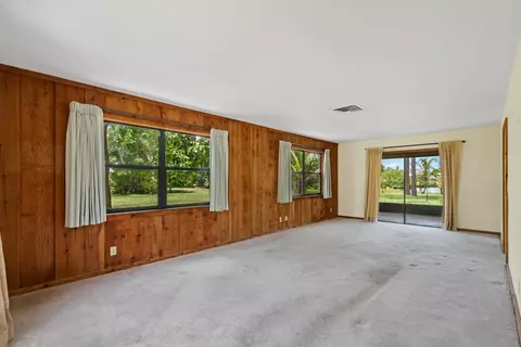 Living - 6035 N 180th St N, Jupiter, FL 33458 photo 1 of 5
