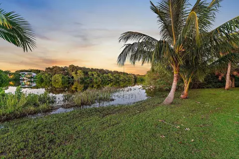 View/Area - 6035 N 180th St N, Jupiter, FL 33458 photo 4 of 9