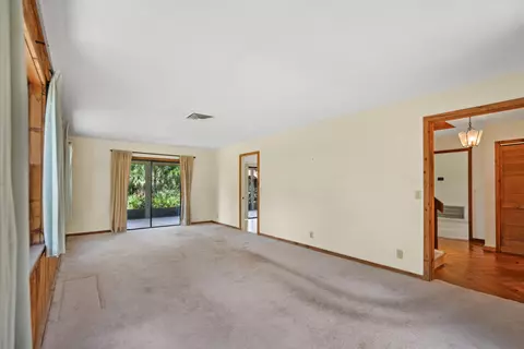 Living - 6035 N 180th St N, Jupiter, FL 33458 photo 2 of 5