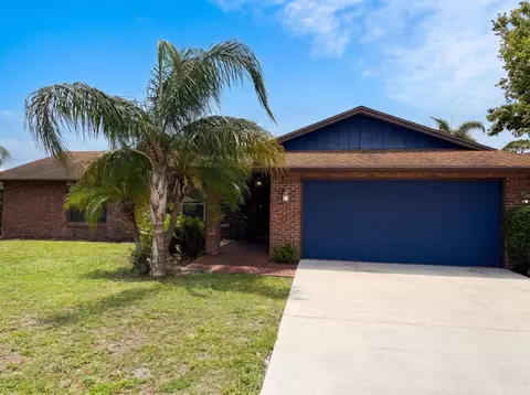 786 SE Ablett Ln, Port Saint Lucie, FL 34984