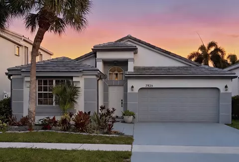 7925 Ambleside Way, Lake Worth, FL 33467