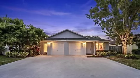 10359 Boynton Pl Cir, Boynton Beach, FL 33437