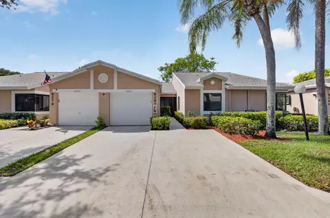 8282 Springlake Dr, Boca Raton, FL 33496