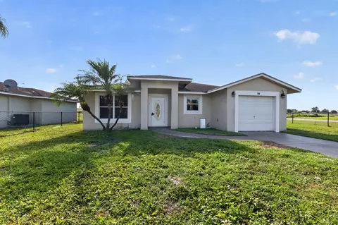 138 Dabou Loop, Belle Glade, FL 33430