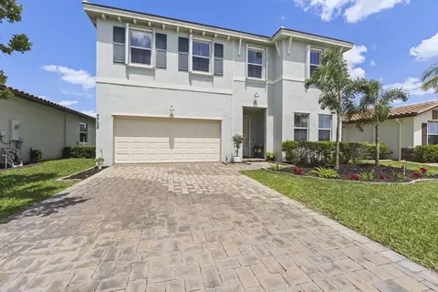 7705 NW Greenbank Cir, Port Saint Lucie, FL 34987