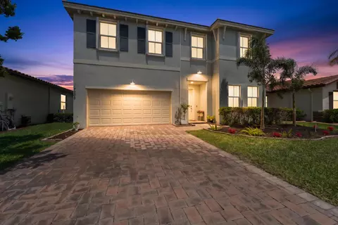 7705 NW Greenbank Cir, Port Saint Lucie, FL 34987