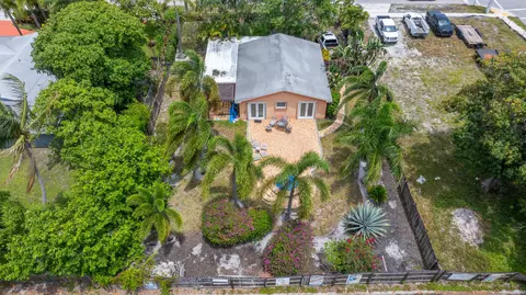 730 SE 4th Ave, Delray Beach, FL 33483