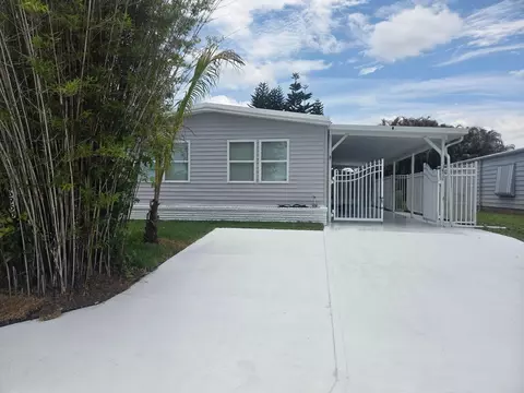 6950 SE Congress St, Hobe Sound, FL 33455
