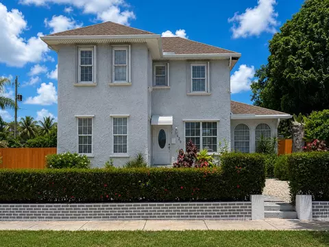 429 Greenbriar Dr, West Palm Beach, FL 33403