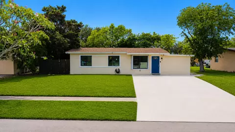 5700 SW 37th Ct, Davie, FL 33314