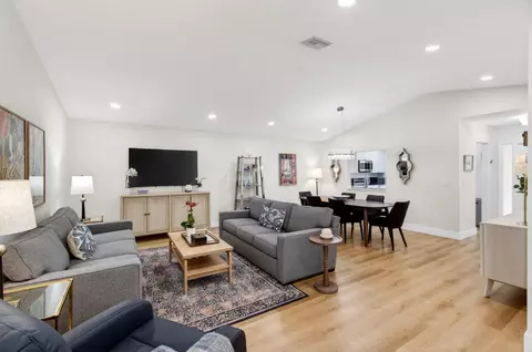 23377 Barlake Dr, Boca Raton, FL 33433