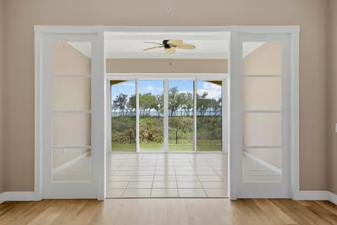 24 W Harbour Isle Dr E #106, Fort Pierce, FL 34949