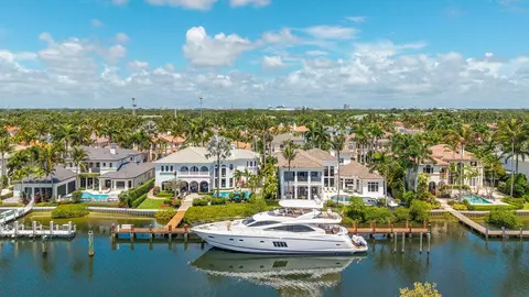792 Harbour Isles Ct, West Palm Beach, FL 33410