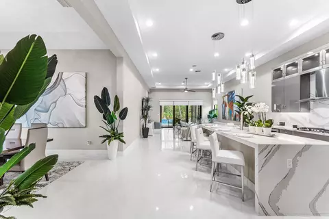 13042 Artisan Cir, Palm Beach Gardens, FL 33418