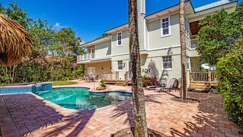 5592 SE Reef Way, Stuart, FL 34997 photo 3