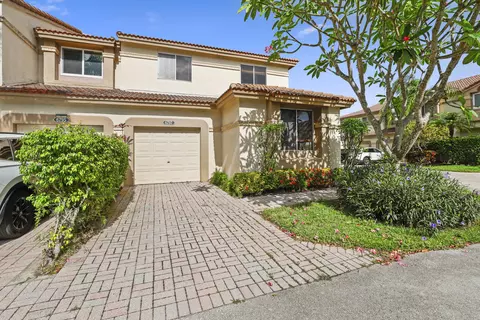 6797 Via Regina #4, Boca Raton, FL 33433