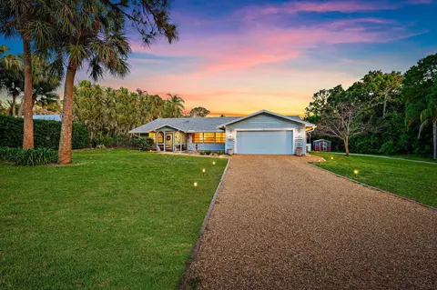 5654 SE Orange Blossom Trl, Hobe Sound, FL 33455
