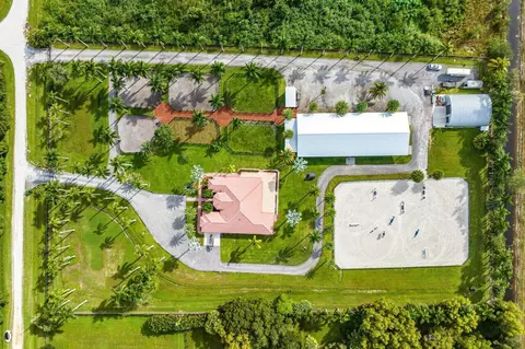 2587 Skipiks Way, Wellington, FL 33470