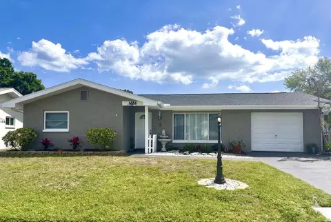1707 E Ironwood Ct E, Oldsmar, FL 34677