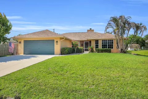 481 NW Riverside Dr, Port Saint Lucie, FL 34983