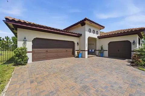 1224 Sterling Pine Pl, Loxahatchee, FL 33470