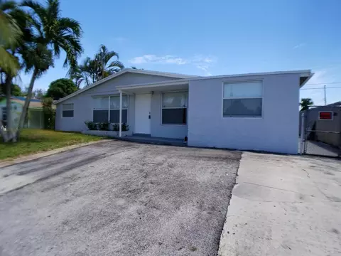 1561 W 11th St, Riviera Beach, FL 33404