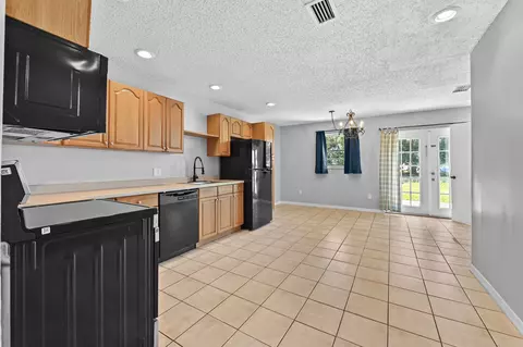 4548- SE 4550 Se Salvatori Rd, Stuart, FL 34997 photo 5
