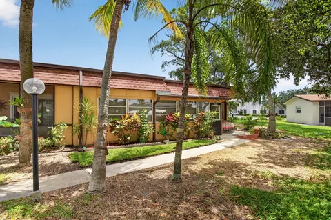 2002 SW Natura Blvd #B, Deerfield Beach, FL 33441
