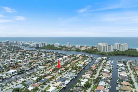 801 Berkeley St, Boca Raton, FL 33487