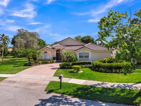 4010 NW 54th Ct, Coconut Creek, FL 33073