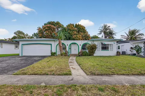 2540 NW 34th Ter, Lauderdale Lakes, FL 33311