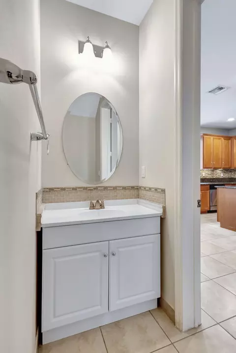 575 Dakota Dr, Jupiter, FL 33458 photo 10