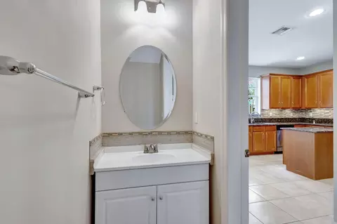 575 Dakota Dr, Jupiter, FL 33458 photo 9