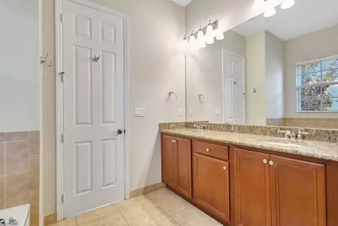 575 Dakota Dr, Jupiter, FL 33458 photo 22