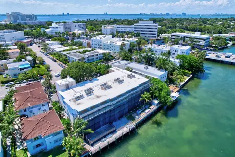 4011 N Meridian Ave #32, Miami Beach, FL 33140