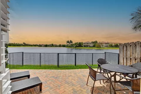 8437 Lakeview Trl, Parkland, FL 33076