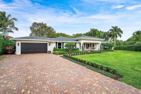917 SW 36th Ct, Boynton Beach, FL 33435