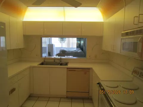 10217 NW 24th Pl #203, Sunrise, FL 33322