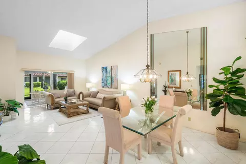 6123 Waldwick Cir, Delray Beach, FL 33484