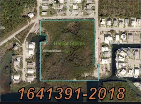 82 Ocean Shores Dr, Key Largo, FL 33037