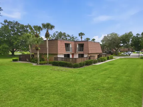2904 SW Sunset Trace Cir, Palm City, FL 34990